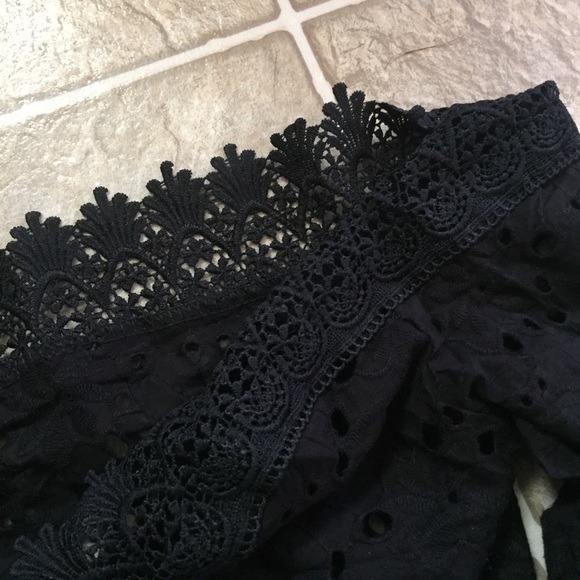 Billow Sleeve Top - Picture 6 of 6